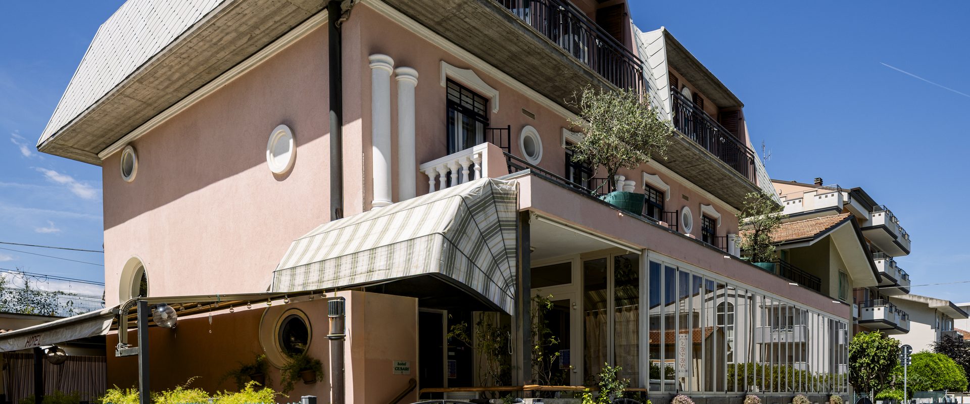 Hotel Cesari Facciata