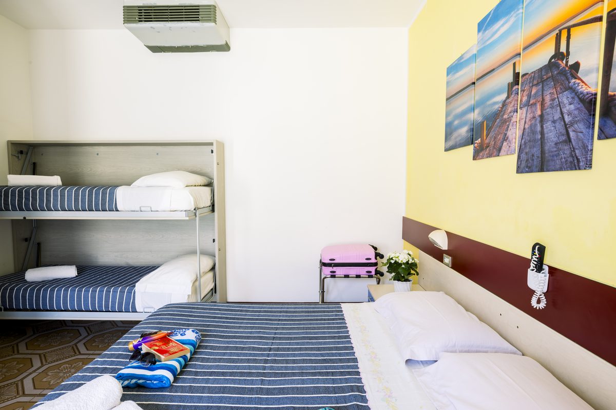 Hotel Cesari Torre Pedrera 8